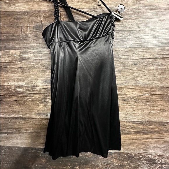 B Darlin Black Strapless Ruched Mini Dress - Picture 4 of 8